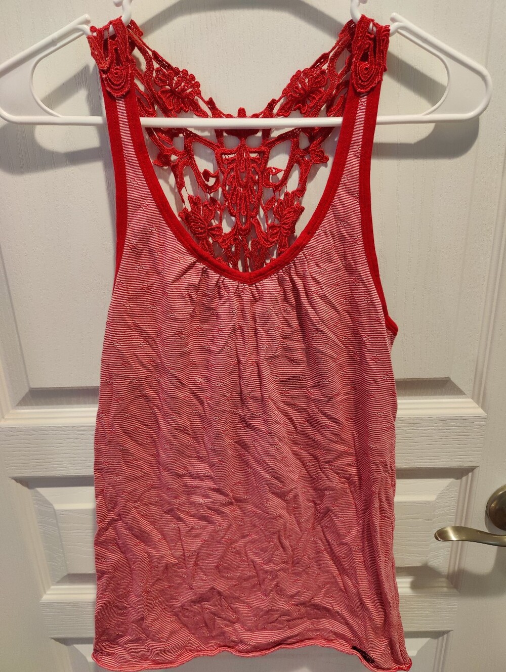 Element Red And White Striped Crochet Tank Tee Shirt.
